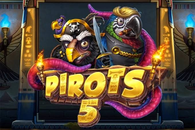 Pirots 5 The Rift of Eternity: tavola illustrata dei quattro uccelli cronali rosso, viola, verde e blu attorno al Reality Core, con cristalli, portali temporali e frammenti dorati del boss su sfondo di galassie in collasso
